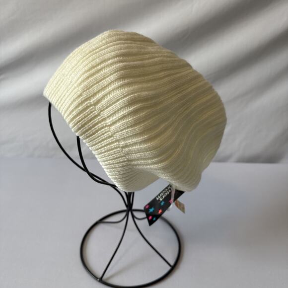 K Mart NWT Winters Dream Knit Women’s OS Beanie Slouch Hat Neutral Cream - Picture 7 of 10